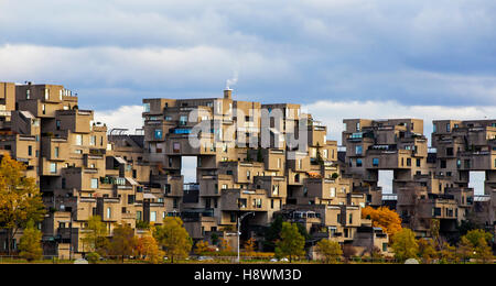 Montreal, Habitat 67 Foto Stock