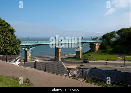 Il ponte di Spa a Scarborough, Regno Unito, aperto nel 1827 Foto Stock