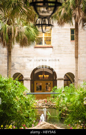 Cortile del Lightner Museum di San Agostino, Florida, Stati Uniti d'America. Foto Stock