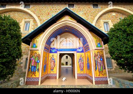 Ingresso al Monastero di Kykkos, Kykkos, Cipro, Mediterraneo orientale Mare Foto Stock