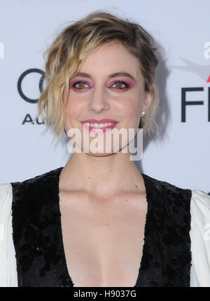 Hollywood, CA, Stati Uniti d'America. Xvi Nov, 2016. Greta Gerwig. AFI FEST 2016 presentato da Audi - Un omaggio a Annette Bening e Gala per lo screening di un24's ''xx secolo le donne" tenutosi a TCL Teatro Cinese. Credito: Birdie Thompson/AdMedia/ZUMA filo/Alamy Live News Foto Stock