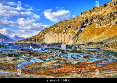 Vista del San Gottardo nelle Alpi Svizzere Foto Stock