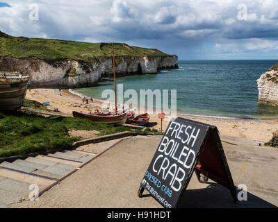 A nord lo sbarco, Flamborough Head, East Yorkshire. Il granchio bollito segno Foto Stock