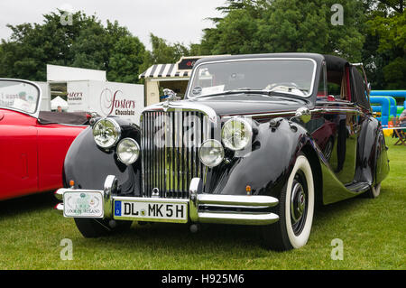Vintage car show - Jaguar Mark V Foto Stock
