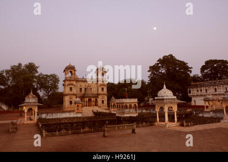 Scindia Chhatris a Shivpuri Foto Stock