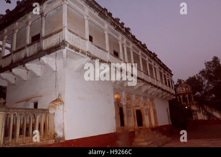 Scindia Chhatris a Shivpuri Foto Stock