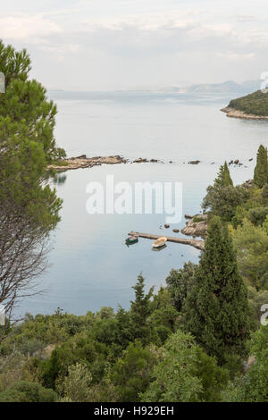 Blace Bay Trpanj Croazia dove si può fare il bagno nel fango medicinale Foto Stock