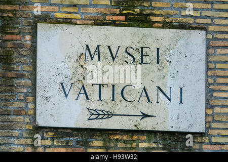 Indicazioni per i musei vaticani Foto Stock