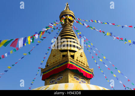 Dettaglio della stupa di Swayambhunath, noto anche come Tempio delle Scimmie. Kathmandu, Nepal. Foto Stock