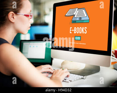 E-Libri E-Reader Media letteratura Innovazione Tecnologia Concept Foto Stock