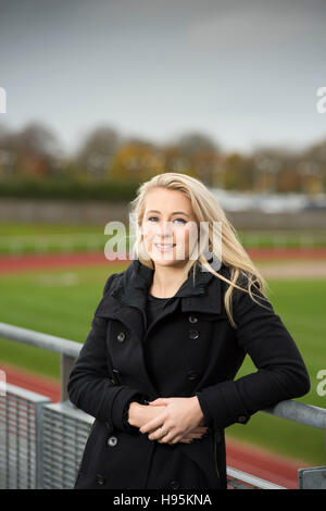 Nuotatore Siobhan-Marie O'Connor ha rappresentato la Gran Bretagna ai Giochi Olimpici. Foto Stock