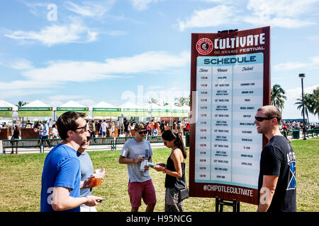 Miami Florida, Bayfront Park, Chipotle cultivate Festival, cartello, programma, eventi, FL161113062 Foto Stock