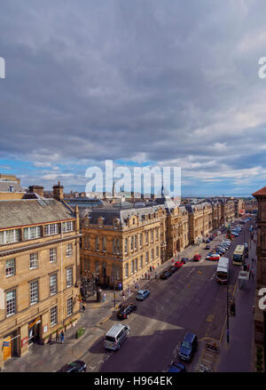 Regno Unito, Scozia, Edimburgo, vista in elevazione delle camere Street. Foto Stock