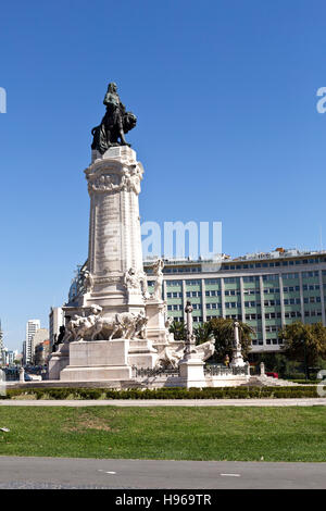 Un monumento al Marchese di Pombal, il primo ministro che ha ricostruito la città vecchia di Lisbona dopo il terremoto del 1755, a Lisbona, Portogallo Foto Stock