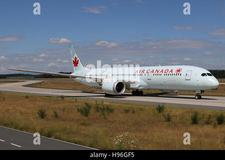 Francoforte, Germania - Luglio 18, 2016: Air Canada, Boeing 787-900 All'aeroporto di Francoforte Foto Stock