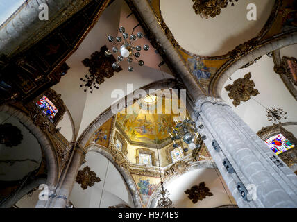 Basilica di Antiqua, Juramentos Templo Expiatorio a Christ Rey alla Basilica di Nuestra Senora de Guadalupe a Città del Messico, Messico Foto Stock