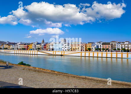 Barrio Triana di Siviglia panoramica Siviglia Andalusia Spagna Foto Stock