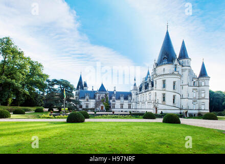 Chateau Nozet Domaine de Ladoucette vicino al villaggio di Pouilly-sur-Loire nella Valle della Loira, Francia Foto Stock