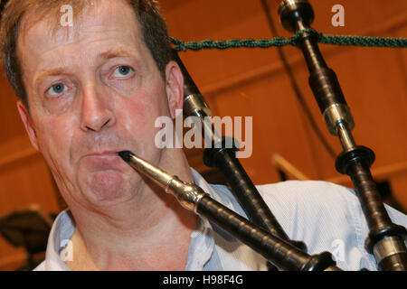 Alastair Campbell riproduzione di cornamuse Foto Stock