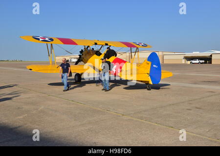 Un biplano americano trainer dal 1930. Foto Stock