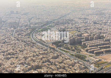 TEHERAN, IRAN - 05 ottobre 2016: vista dalla Torre Milad a Tehran, Iran. Foto Stock