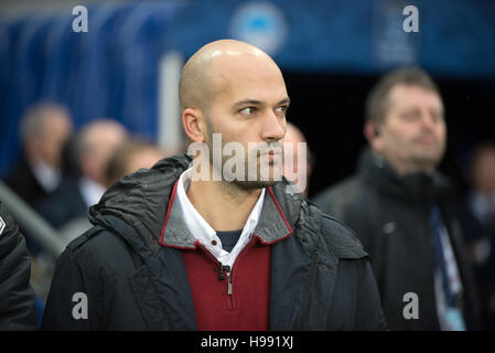 Norvegia, Oslo, 20 novembre 2016. Kongsvinger portoghese del manager Luis Berkemeier Pimenta visto durante il norvegese per la finale di Coppa tra Kongsvinger e Rosenborg a Ullevaal Stadion. Foto Stock