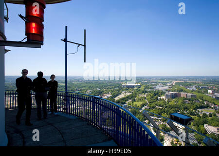 Germania, la zona della Ruhr, vista dalla torre della televisione Florian al Westfalen Park al Signal Iduna Park. Foto Stock