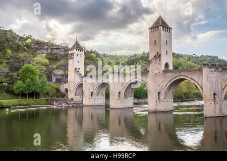 Porto Valentre nella città di Cahors, Francia. Foto Stock
