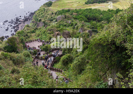 JEJU ISLAND - Ottobre 25, 2016: lunghe scalinate giù per la collina,Jeju Island, la Corea del Sud. Foto Stock