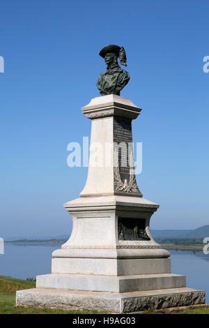 Un memoriale a Timothe Piere du Guast, Sieur de Mons, a Fort Anne in Annapolis Royal, Nuova Scozia, Canada. Foto Stock