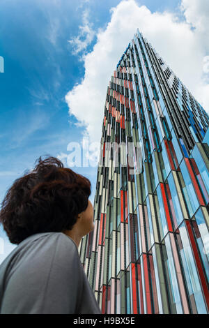 FRANKFURT AM MAIN, Germania - 21 Maggio 2016: Grattacielo di KfW-IPEX Bank, Frankfurt am Main. Francoforte sul Meno è una dinamica e finanziari internazionali Foto Stock