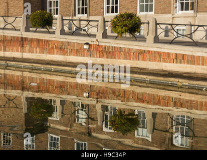 Il Municipio, ex casa Consiglio, su College Green in Bristol Foto Stock