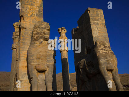 La porta di tutte le nazioni di Persepolis, far provincia, Marvdasht, Iran Foto Stock