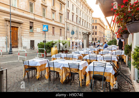 La cena nel quartiere ebraico di Roma Foto Stock