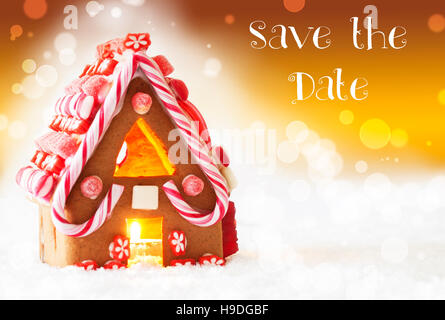 Gingerbread House, sfondo dorato, testo Inglese salva la data Foto Stock