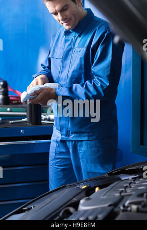 Professional auto lavoro meccanico Foto Stock