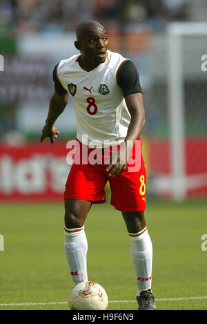 GEREMI NJITAP CAMERUN & real madrid FC stadio di Niigata Niigata Giappone 01 Giugno 2002 Foto Stock