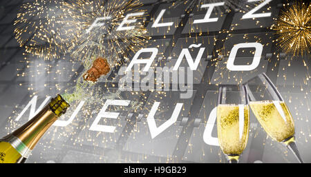 Immagine composita di champagne popping Foto Stock