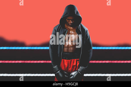 Immagine composita del boxer in posa dopo un guasto Foto Stock