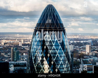 Il Gherkin Building, Londra, Regno Unito. Foto Stock