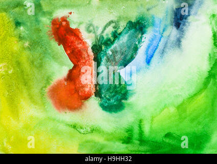 Immagine dipinta a mano con acquerelli - abstract butterfly con il rosso e il verde ali su sfondo verde Foto Stock