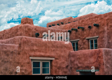 Adobe edificio nel deserto Foto Stock