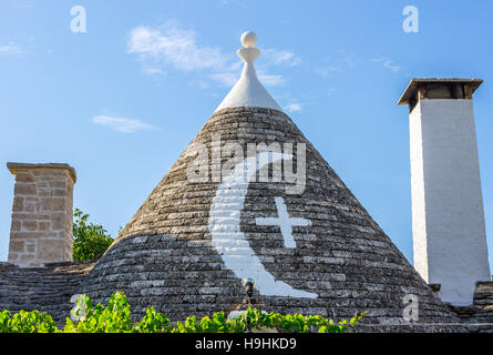L'Italia. La puglia. Alberobello, trulli, case tipiche Foto Stock