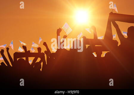 Immagine composita di sagome dei tifosi di calcio Foto Stock