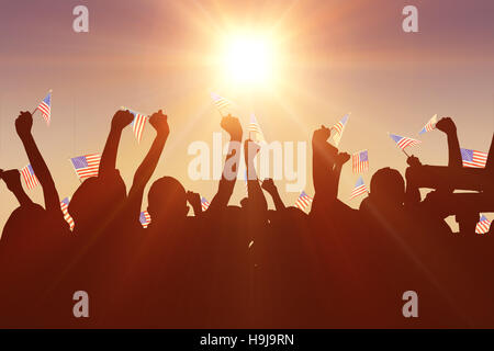 Immagine composita di sagome dei tifosi di calcio Foto Stock