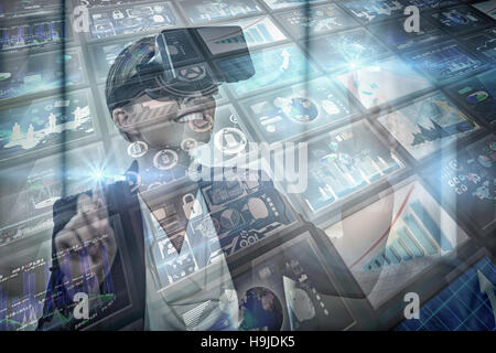 Immagine composita della schermata che mostra il collage di immagini aziendali Foto Stock