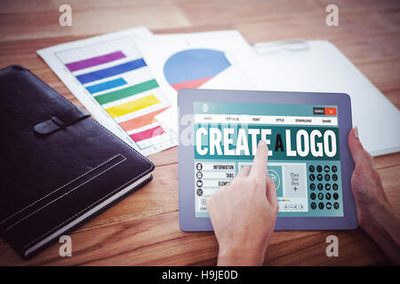 Immagine composita della pagina web per creare un logo Foto Stock