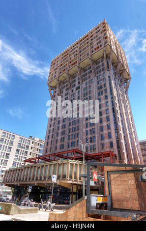 L'Italia, Lombardia, Milano, Torre Velasca Foto Stock