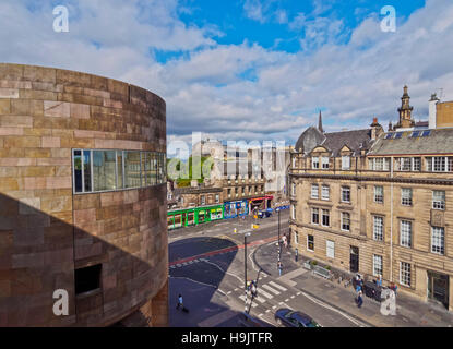 Regno Unito, Scozia, Edimburgo, vista in elevazione delle camere Street. Foto Stock