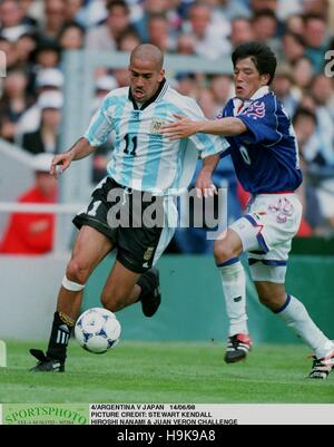 JUAN VERON & MASASHI NAKAYAMA ARGENTINA V GIAPPONE 14 Giugno 1998 Foto Stock